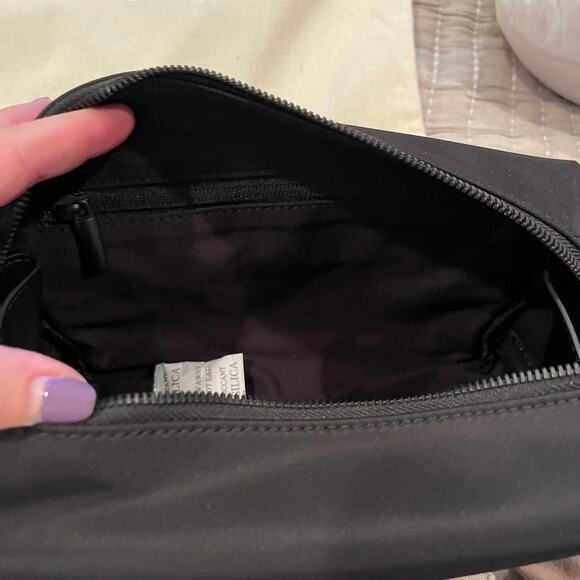 MONOS Metro Large Non Toiletry Bag Pouch Black New without - Picture 7 of 12